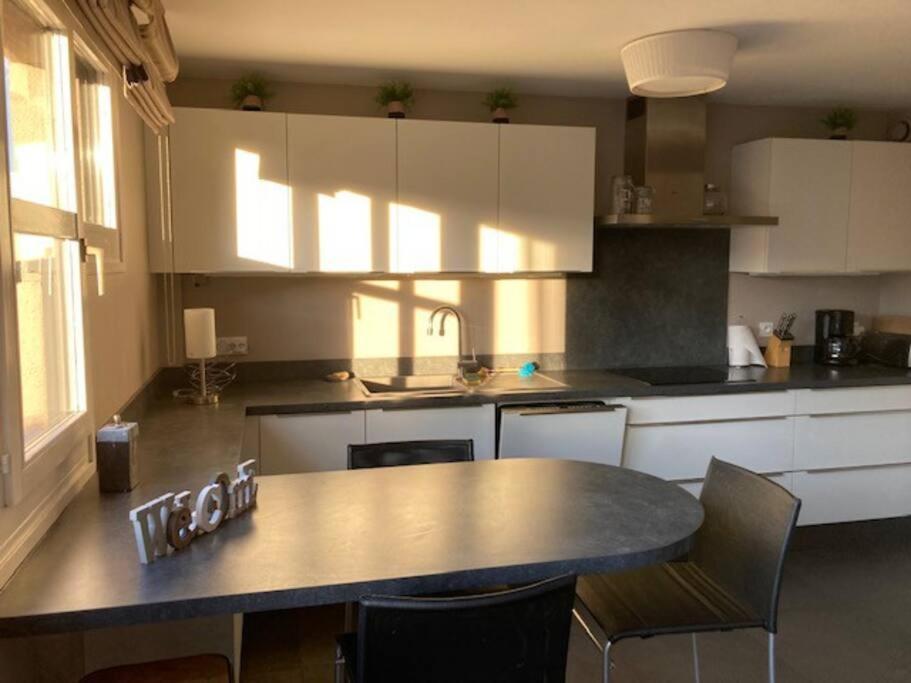 Agreable Et Spacieuse Maison Centre Ville Saint-Omer Kültér fotó